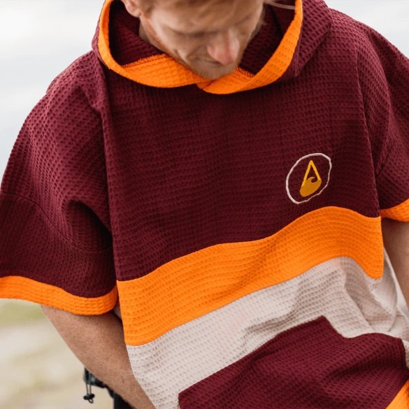 WAVE HAWAII Travel Poncho Porlamar