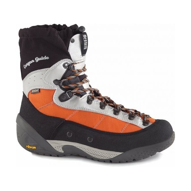 Bestard Canyon Guide